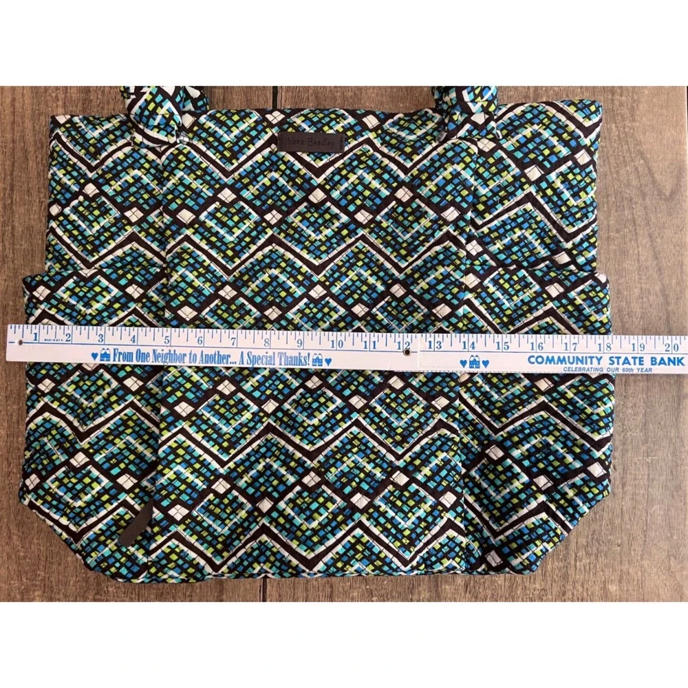 Vera Bradley Hadley East West Tote In Rain Forest Pattern Quilted Tote Retired